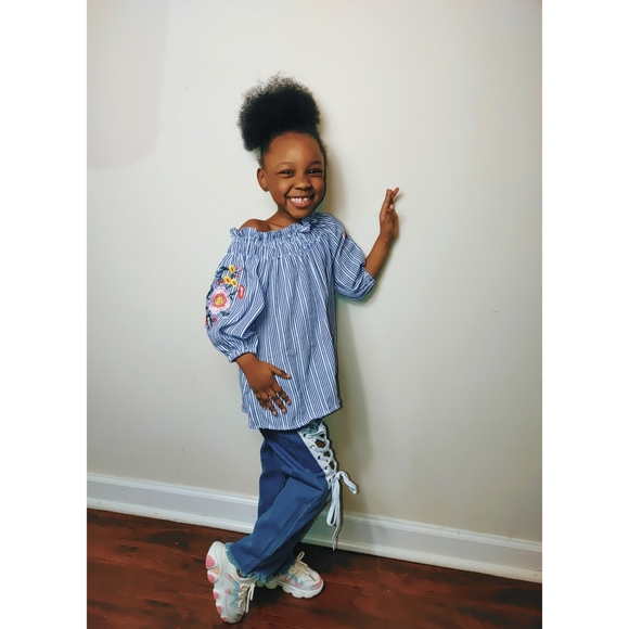 Bloom - Picture 4 of 4